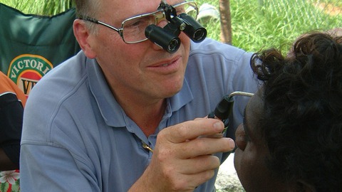 medres indigeyehealth hugh taylor checking eyes
